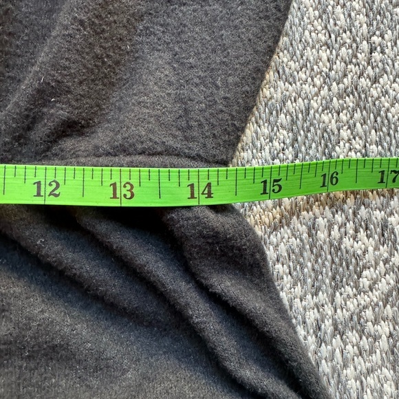 SOFT JOIE Maxi Long Sleeve Drawstring Black Dress w/ Slit - Picture 7 of 9